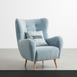 La Silla Nube destaca por su diseño envolvente y acogedor, creado para brindar máximo confort sin perder elegancia. Su silueta moderna y sus curvas suaves la convierten en una pieza decorativa ideal para salas de estar, habitaciones o espacios de lectura con un estilo contemporáneo y sofisticado.